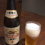 お茶の水、大勝軒 - 瓶ビール中瓶（550円）