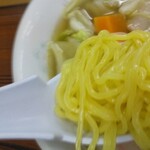 新正食堂 - 麺のこの輝き！