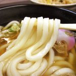 拾銭うどん - うどんはいわゆる大阪うどんです