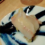 霜止出苗 - ヒラメ熟成レモン掛け