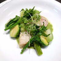 Élan - 長崎の天然寒ブリ　緑色の野菜　
                    水晶文旦　緑からし水菜