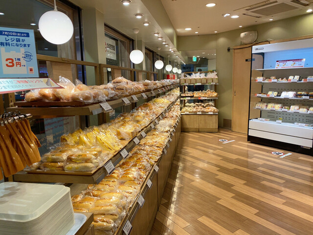 フレッズカフェ 梅田店 大阪梅田 阪急 パン 食べログ