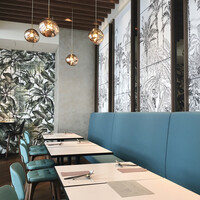 モダンチャイニーズブラッセリ― HALOW - 店内 モダンチャイニーズブラッセリ― HALOW - 店内