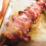 もつ焼き 福政 - タタキ：軟骨とかを食べやすく