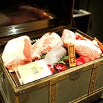 西麻布 焼肉 X - 黒毛和牛の黒タンのタン元、但馬玄、サーロイン、サガリ