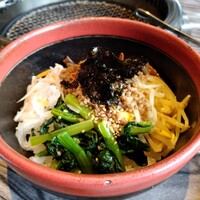 焼肉 べこ亭 たまプラーザ本店 - 