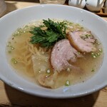 塩らー麺 本丸亭 - 