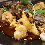 大衆中遊華食堂 八戒 - 炸蝦仁麻辣カリィ