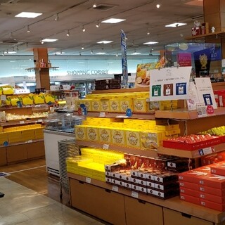 小谷サービスエリア(上り線)ショッピングコーナー_2