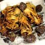 Gizzard & Maitake mushrooms (fried)