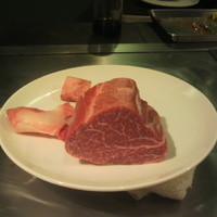 ニューオークラ - 素晴らしい肉！