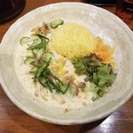 SPICY CURRY 魯珈 - 冷や汁風カレー～鯵のスパイス炒めをのせて～