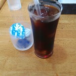 KOU - 햄버그 & 양파 치킨 런치(아이스 커피)