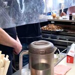 マルフク - ホルモン焼いてる鉄板