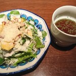 BUON VIAGGIO - ランチセットのシーザーサラダ ＆ コンソメスープ