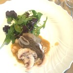 La Brianza - 牛ホホ肉の白ワイン煮込み。ホホ肉の煮込みはほどけるやわらかさだったし、ソースがまろやかでとても引き立てていると思う。この日選んでいただいたワインともよく合っていて、おいしく楽しめました。