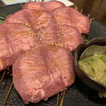 Yakiniku Sakaba Gyuudou - 上タン！！ネギ塩がついてくるのも嬉しい！！美味しい！！