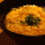 Puedo bar - あだち菜を２０％練りこんだあだち菜うどん、かきたまで