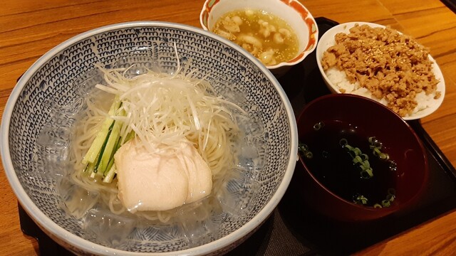 ももや精肉堂 新橋店 新橋 鳥料理 食べログ ももや精肉堂 新橋店 新橋 鳥料理 食べログ