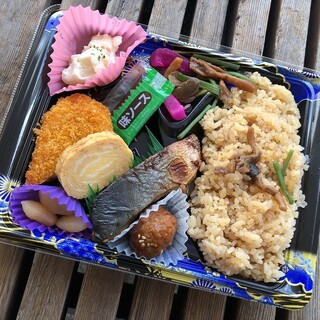 千葉中央駅でおすすめの美味しいおにぎり おむすび をご紹介 食べログ 千葉中央駅でおすすめの美味しいおにぎり おむすび をご紹介 食べログ