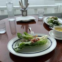 レストラン ラ・マーレ - サラダとかぼちゃの冷製スープ