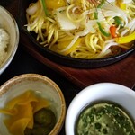 かつとカレーの店 清水 - 