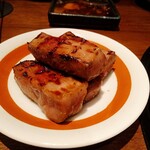 焼肉トラジ - 肉のタワー