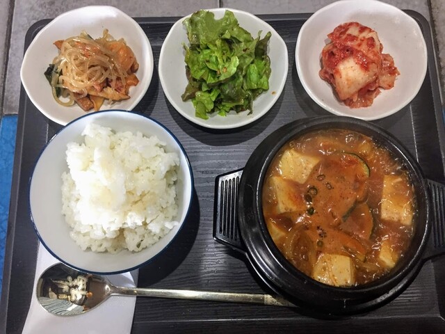 オンマのご飯 七隈 韓国料理 食べログ