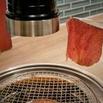 焼肉赤身 にくがとう - 