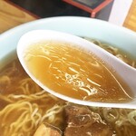 福助食堂 - あっさりとした優しい味わいの醤油味です。