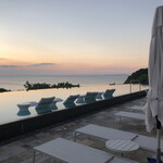 ハレクラニ 沖縄 - サンセットウィングのプール