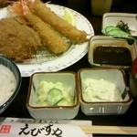 えびすや - 錦御膳1,850円  温かい味噌ダレは無料サービス  かなりおいしいです。