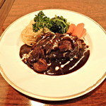 西洋料理店 エスコフィエ - 和牛ほほ肉の赤ワイン煮込み