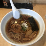 博多塩ラーメン　城 - 醤油ラーメン700円！