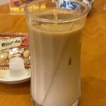 名古屋市市政資料館 喫茶室 - アイスカフェオレ