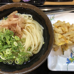 讃岐うどん むらさき - 冷やしかけ、かき揚げ