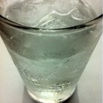 まぐろ家 旬秋 - 2012.6.22　壺出し焼酎（麦）水割り