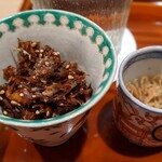 津の守坂 小柴 - 