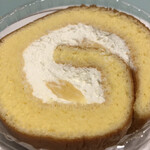 シャトレーゼ - うみたて卵のふんわり厚切りロール