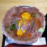 吉祥寺 肉ドレス海鮮丼 - 黒毛和牛 肉ドレス海鮮丼