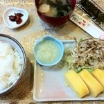 珈琲屋　置時計 - 和朝食Ｂ500円（だし巻き玉子・大根おろし・味付け海苔・ごはん・味噌汁・漬物）