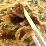 無鉄砲  - 醤油漬けニンニクを絡めて