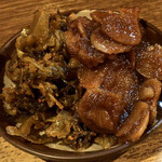 無鉄砲  - 辛子高菜と醤油ニンニンをスタンバイ