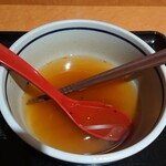 めし処 美熊屋 - かけそば470円 塩分の摂りすぎに注意しましょう