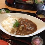 おにくや食堂 Suehiro - 牛スジカレーランチ ¥1,050