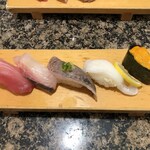 Gatten Sushi - がってん寿司 上尾店　店長おすすめ5貫握り