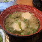 くつろぎ亭ひこべえ  - 味噌汁