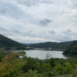 湖畔の里　福富 - 県営福富ダムとしゃくなげ湖の近くに位置しています
