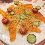 ラーラ - サーモンのカルパッチョ