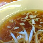 中華料理 鳳凰 - このもやしのシャキシャキ感がサイコー‼　これまで食べたもやしの中で最もシャキシャキしてます。